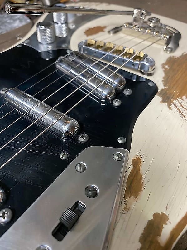 Woodcraft Electric Guitars Bobcat Electric Guitar w/ Custom Lipstick Humbucker Pickups Amp